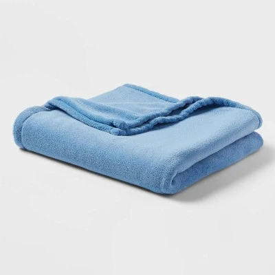 Butterfly Print Microfiber Decorative Bed Set With Throw Blue/Red/White - Room Essentials™ 6 Butterfly Print Microfiber Decorative Bed Set With Throw Blue/Red/White - Room Essentials™ - Image 6